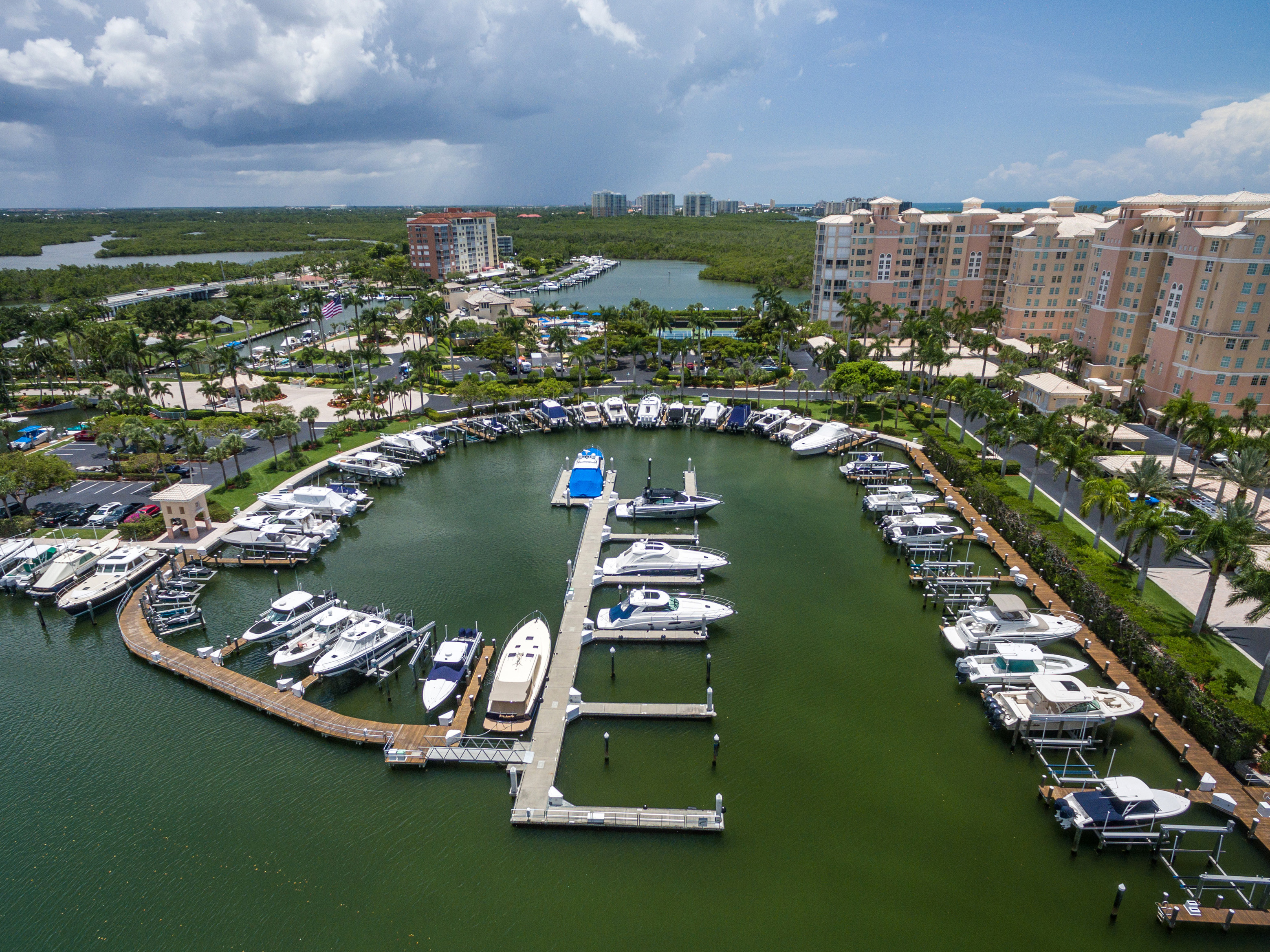 yacht marinas near me